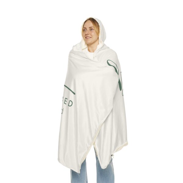 BIB White Sherpa Snuggle Blanket - Image 6