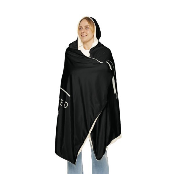 BIB Black and White Sherpa Snuggle Blanket - Image 6