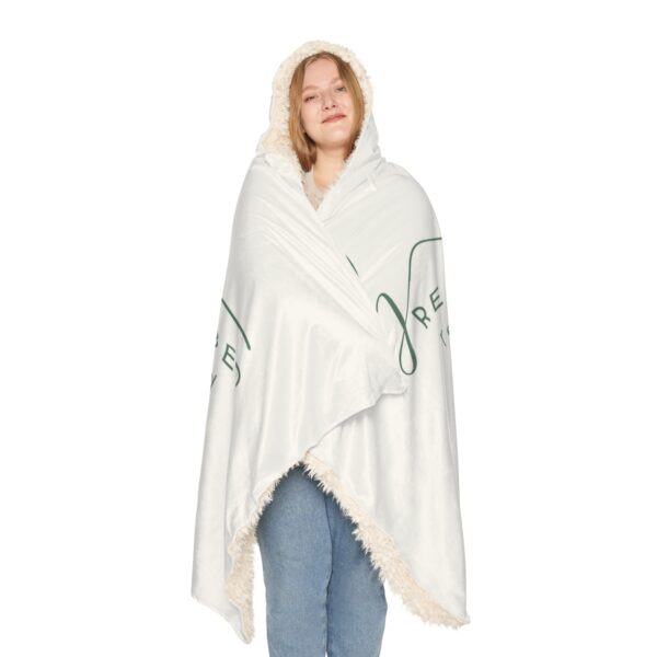 BIB White Sherpa Snuggle Blanket - Image 2